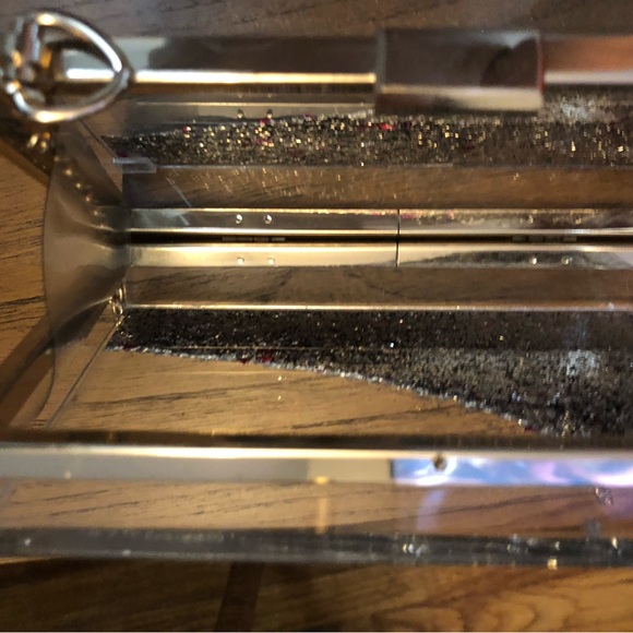 Vintage Silver Liquid Glitter Acrylic Crossbody Bag - Picture 5 of 5